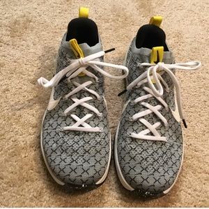 Nike Mens Metcon workout shoes